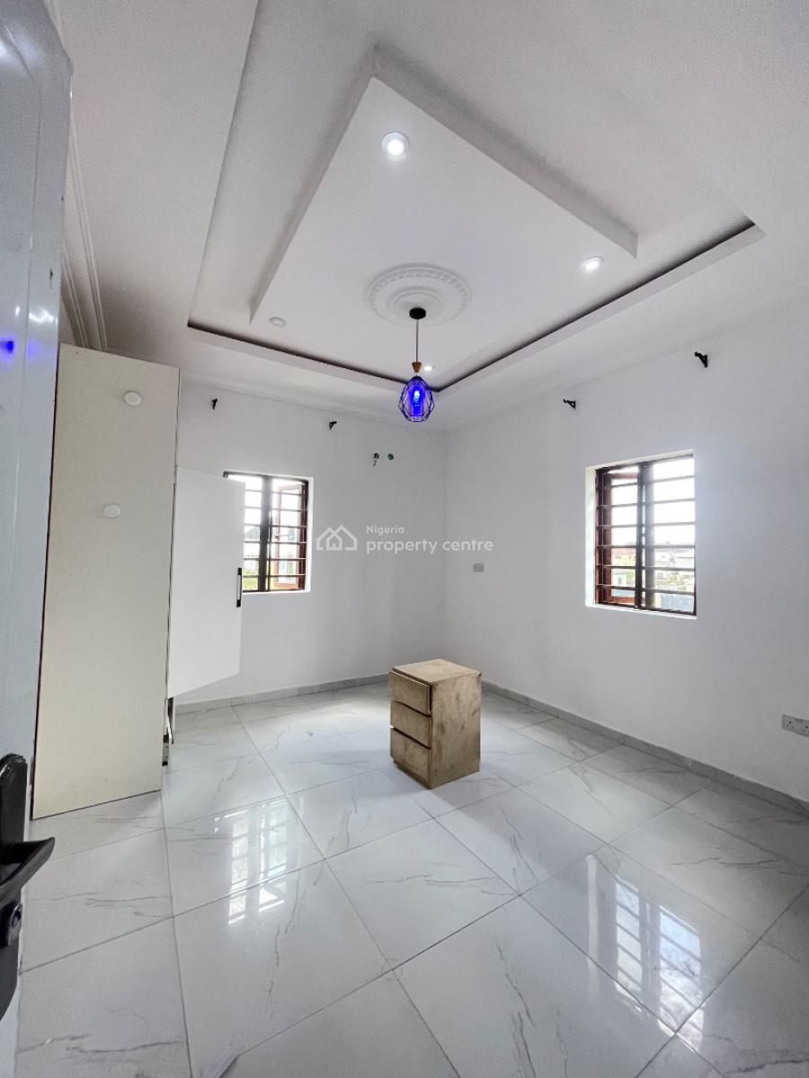 Specious 2 Bedroom Apartment Upstairs with 2 Balconies, Located Inside a Good Estate,interlocked Road and Good Light, Sangotedo, Ajah, Lagos, Flat / Apartment for Rent