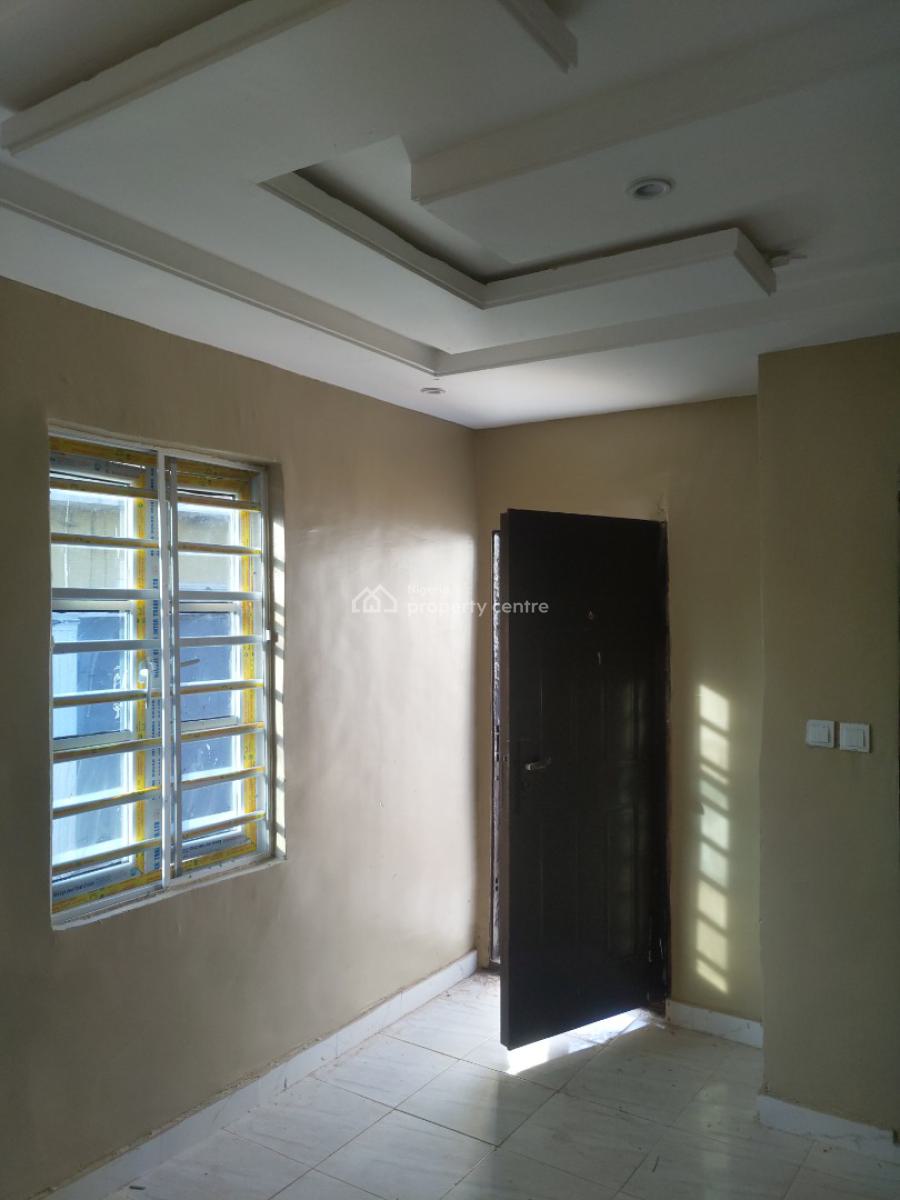 1 Bedroom Mini Flat, Gra Phase 1, Magodo, Lagos, Mini Flat (room and Parlour) for Rent