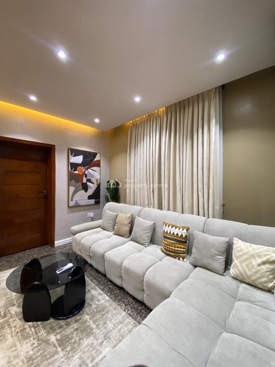 Magnificent 1 Bedroom Condo, Lekki Phase 1, Lekki, Lagos, Flat / Apartment Short Let
