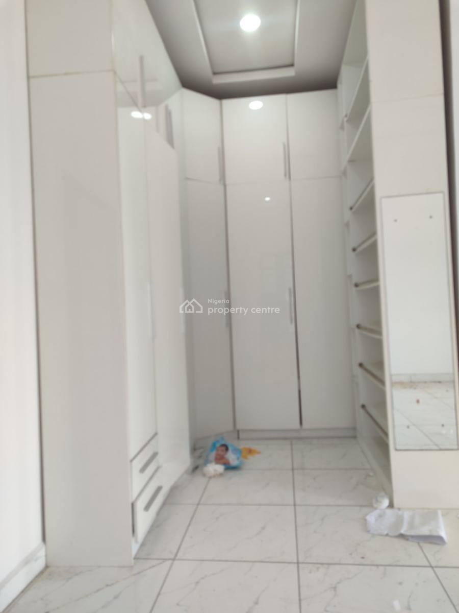 Lovely Shared Apartments Master Bedroom, Ikota Villa, Ikota, Lekki, Lagos, Self Contain (single Rooms) for Rent