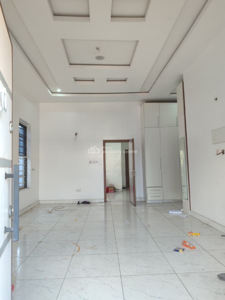 Lovely Shared Apartments Master Bedroom, Ikota Villa, Ikota, Lekki, Lagos, Self Contain (single Rooms) for Rent