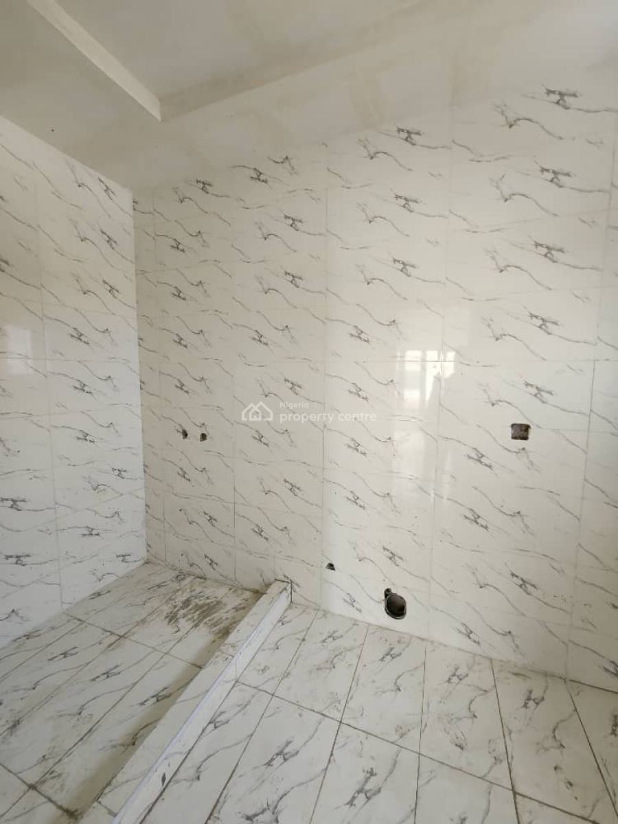 Spacious and Brand New 2 Bedroom Apartment, Lekki Phase 1, Lekki, Lagos, Flat / Apartment for Rent