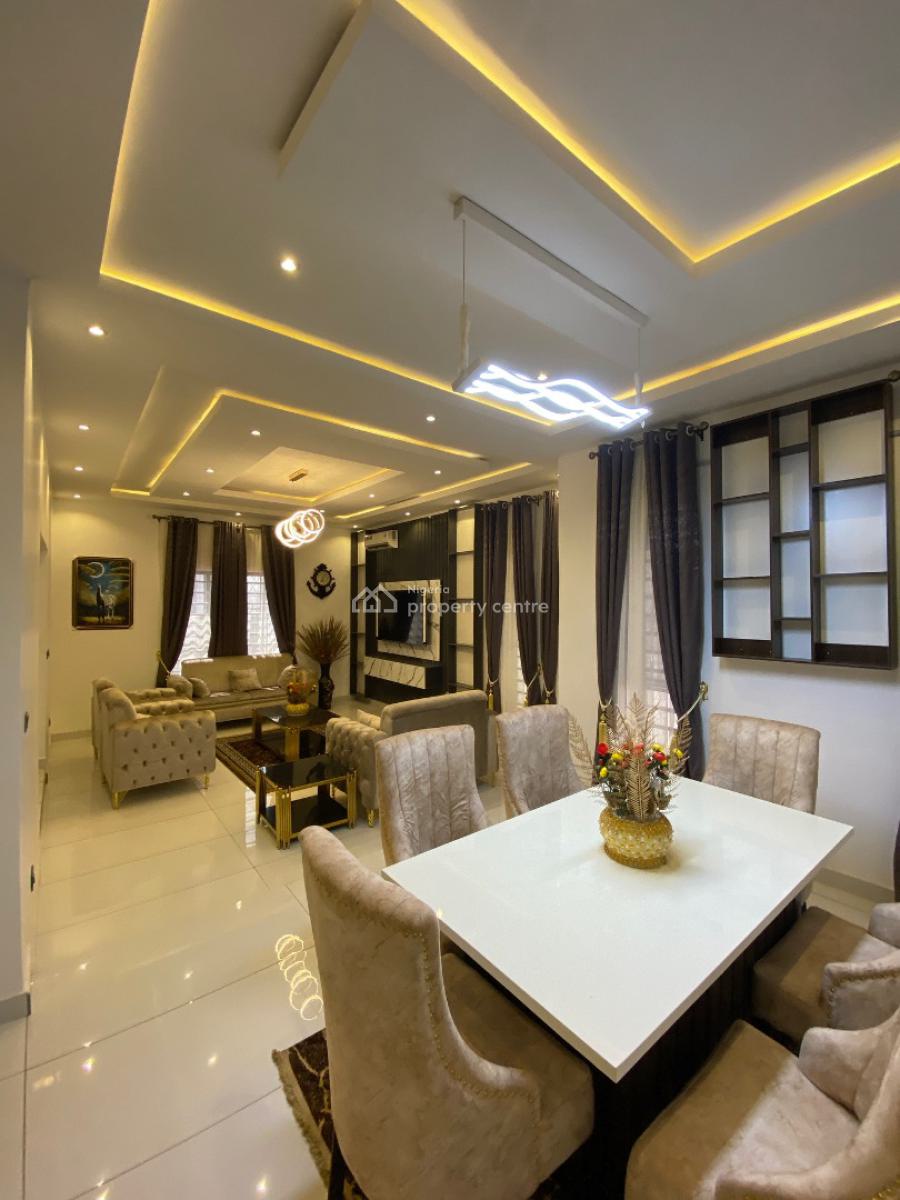 Casmir Exquisite 4 Bedroom Duplex with 2 Parlors (separate), New Haven, Enugu, Enugu, Flat / Apartment Short Let