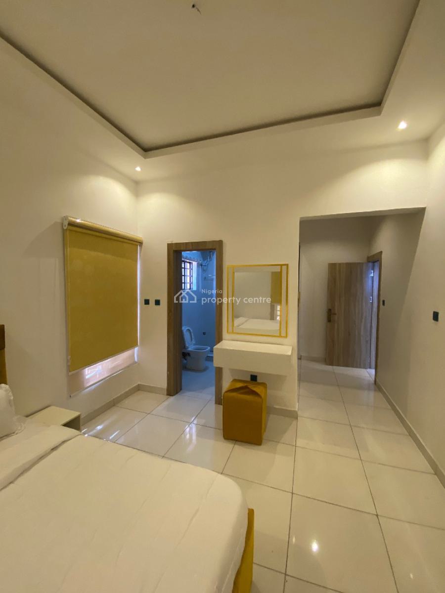 Casmir Exquisite 4 Bedroom Duplex with 2 Parlors (separate), New Haven, Enugu, Enugu, Flat / Apartment Short Let