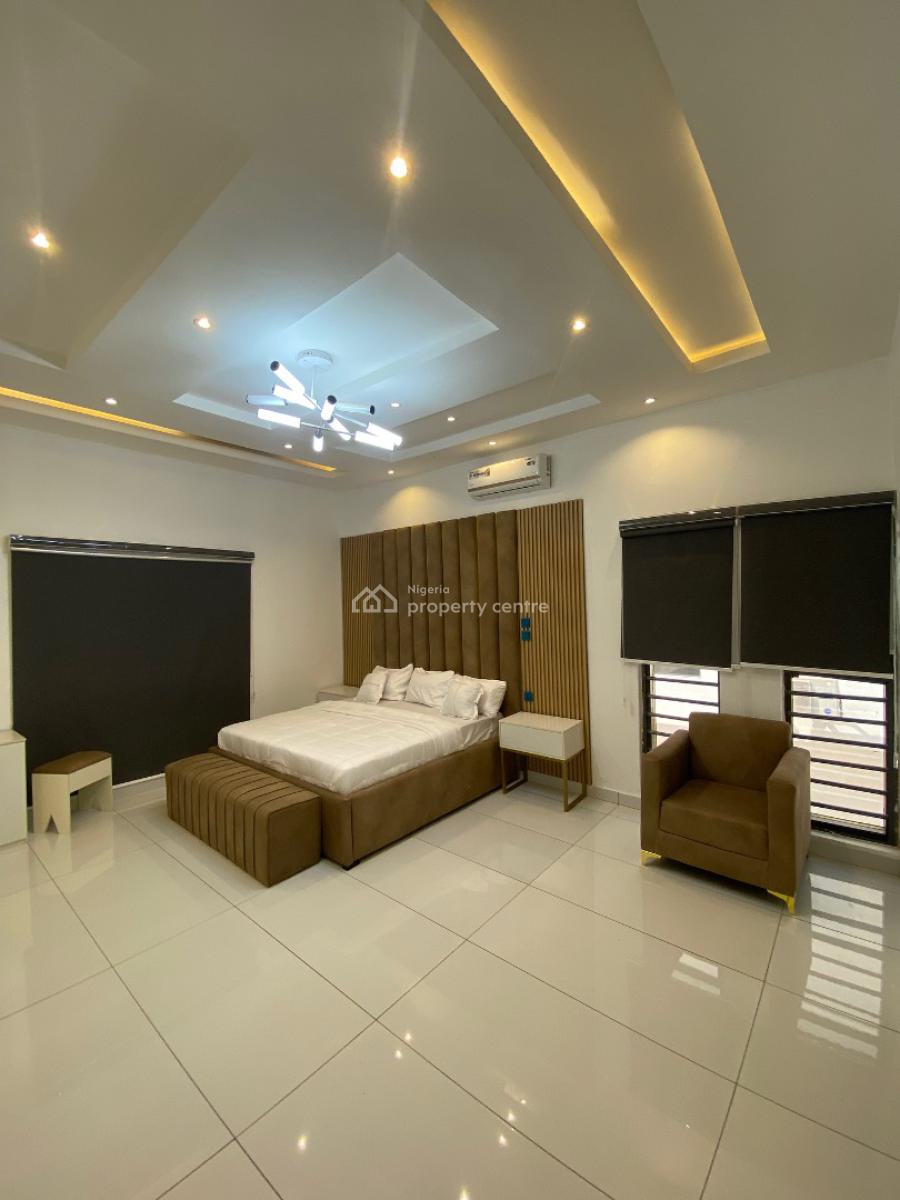 Casmir Exquisite 4 Bedroom Duplex with 2 Parlors (separate), New Haven, Enugu, Enugu, Flat / Apartment Short Let