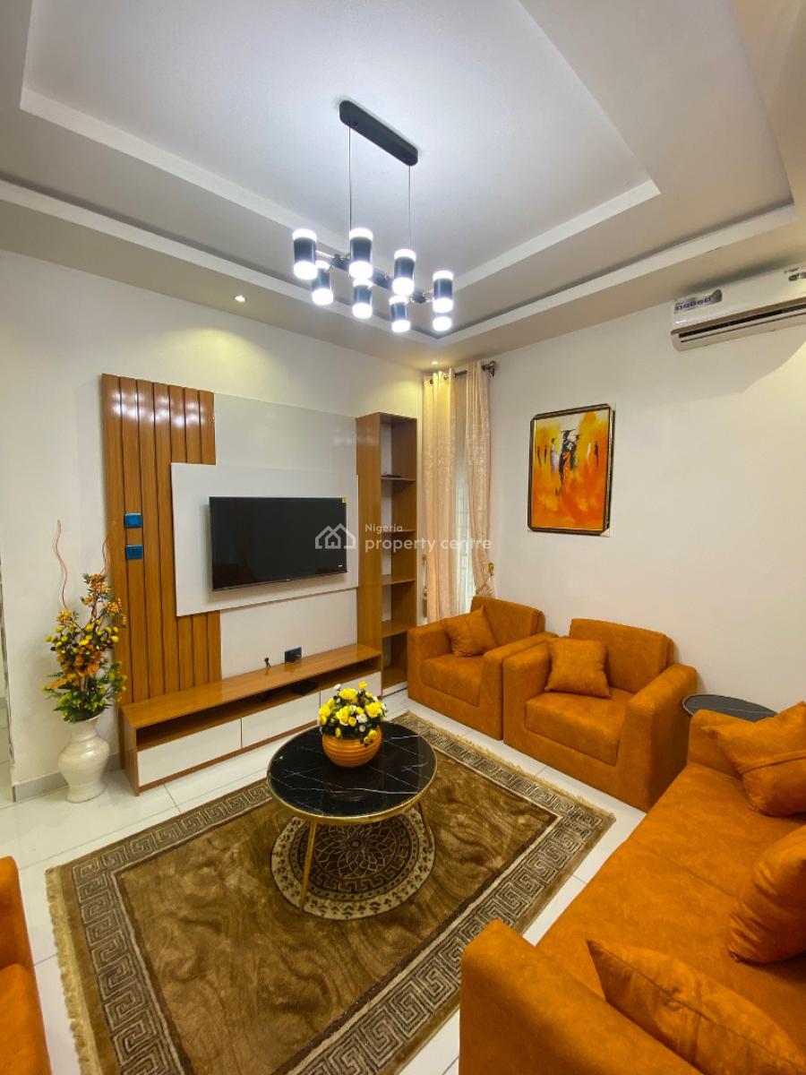 Casmir Exquisite 4 Bedroom Duplex with 2 Parlors (separate), New Haven, Enugu, Enugu, Flat / Apartment Short Let