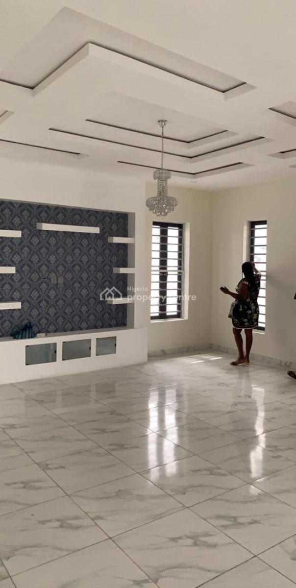 Well Maintained Spacious 5 Bedroom Duplex with Bq, Conservation Area, Chevron, Lekki, Lagos, Detached Duplex for Sale