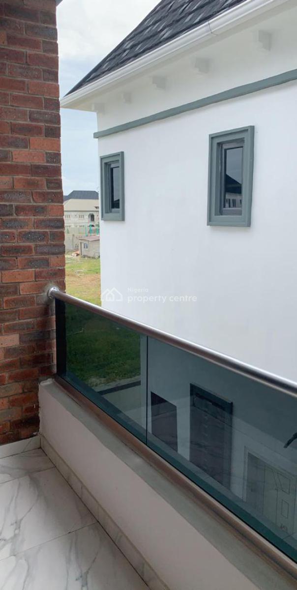 Well Maintained Spacious 5 Bedroom Duplex with Bq, Conservation Area, Chevron, Lekki, Lagos, Detached Duplex for Sale