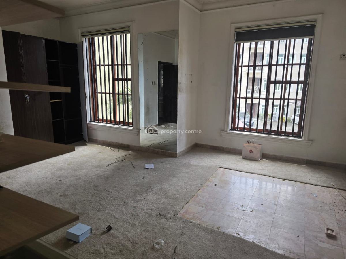 Lovely 3 Bedroom Flat Upstairs with Bq, Mojisola Onikoyi Estate, Banana Island, Ikoyi, Lagos, Flat / Apartment for Rent