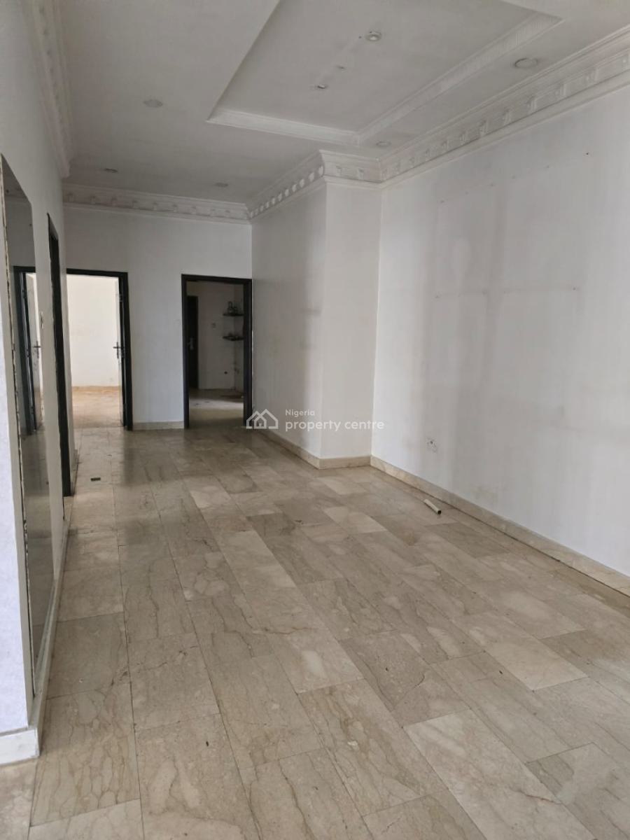 Lovely 3 Bedroom Flat Upstairs with Bq, Mojisola Onikoyi Estate, Banana Island, Ikoyi, Lagos, Flat / Apartment for Rent