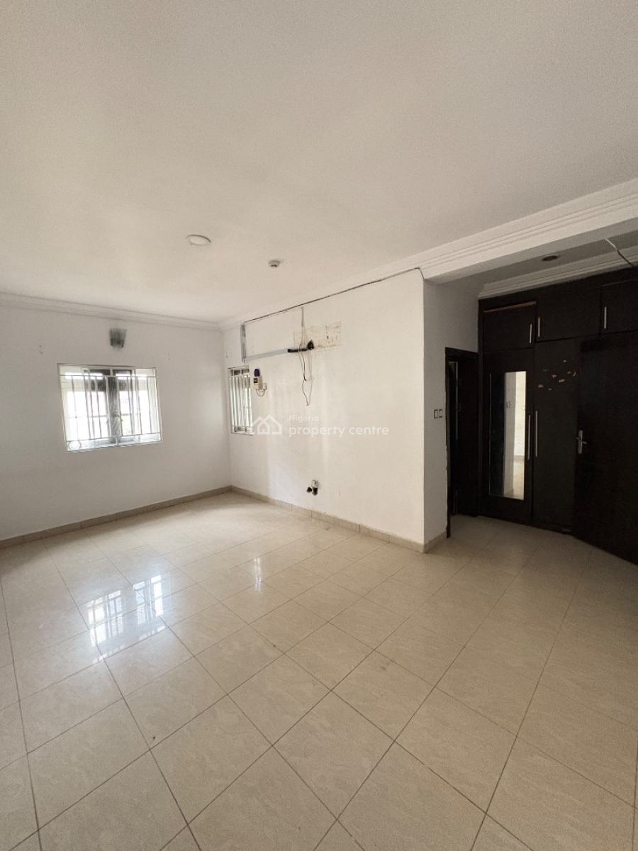 12 Units of Well-maintained 3-bedroom Apartments with Bq,swimming Pool, Oniru, Victoria Island (vi), Lagos, Flat / Apartment for Rent