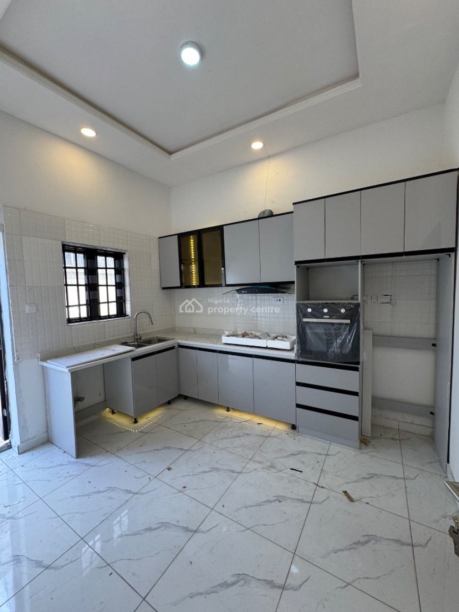 𝐁𝐑𝐀𝐍𝐃 𝐍𝐄𝐖 4 𝐁𝐄𝐃𝐑𝐎𝐎𝐌 𝐓𝐄𝐑𝐑𝐀𝐂𝐄 𝐃𝐔𝐏𝐋𝐄𝐗, Ajah, Lagos, Terraced Duplex for Rent