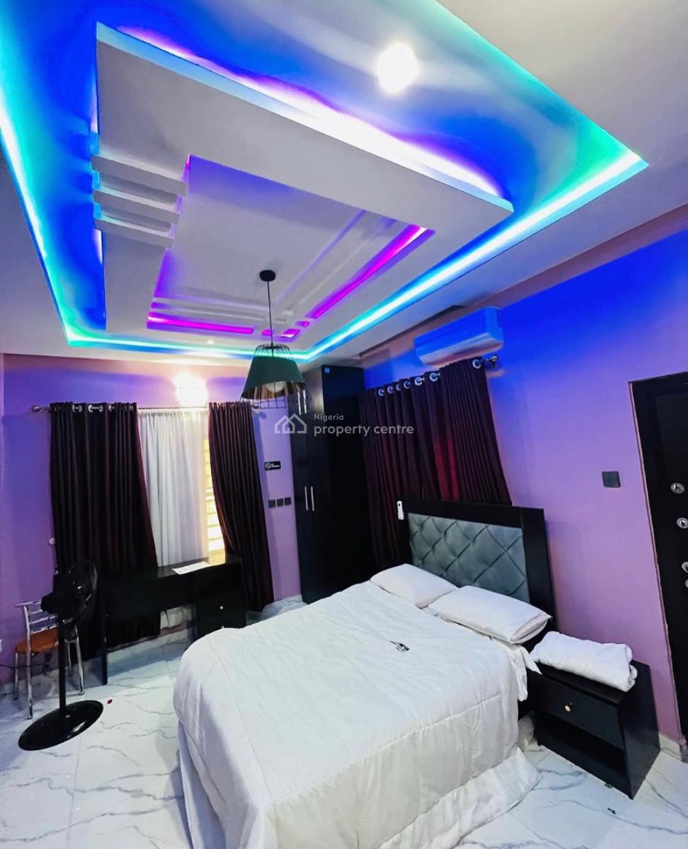 Casmir Exquisitely Furnished Service Apartment with 3 Rooms, Golf Annex, Gra, Enugu, Enugu, Flat / Apartment Short Let