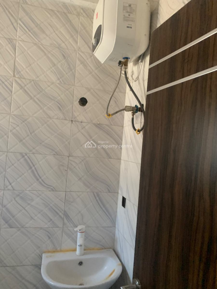 Luxury 4 Bedroom Penthouse in a Well Planned Estate, Grace City Estate, Lugbe District, Abuja, Semi-detached Bungalow for Sale