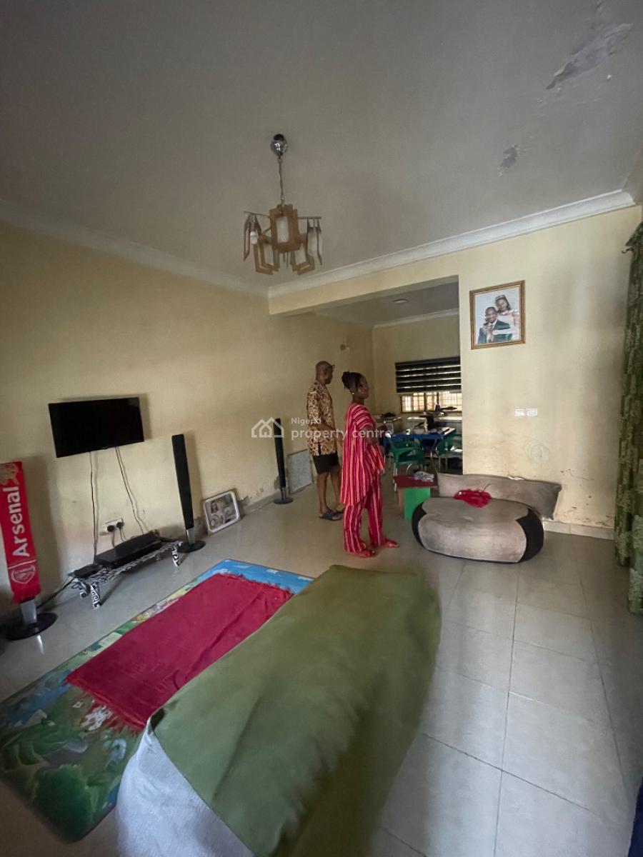 Spacious Two Bedroom Flat, Dantata Estate, By Chikakore Junction, Kubwa, Abuja, Block of Flats for Sale