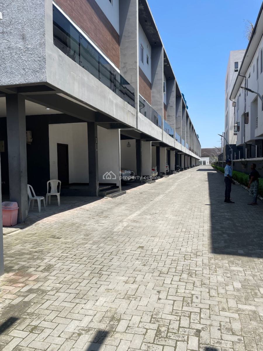 4 Bedroom Duplex, Gbangbala Road, Ikate Elegushi, Lekki, Lagos, Terraced Duplex for Sale