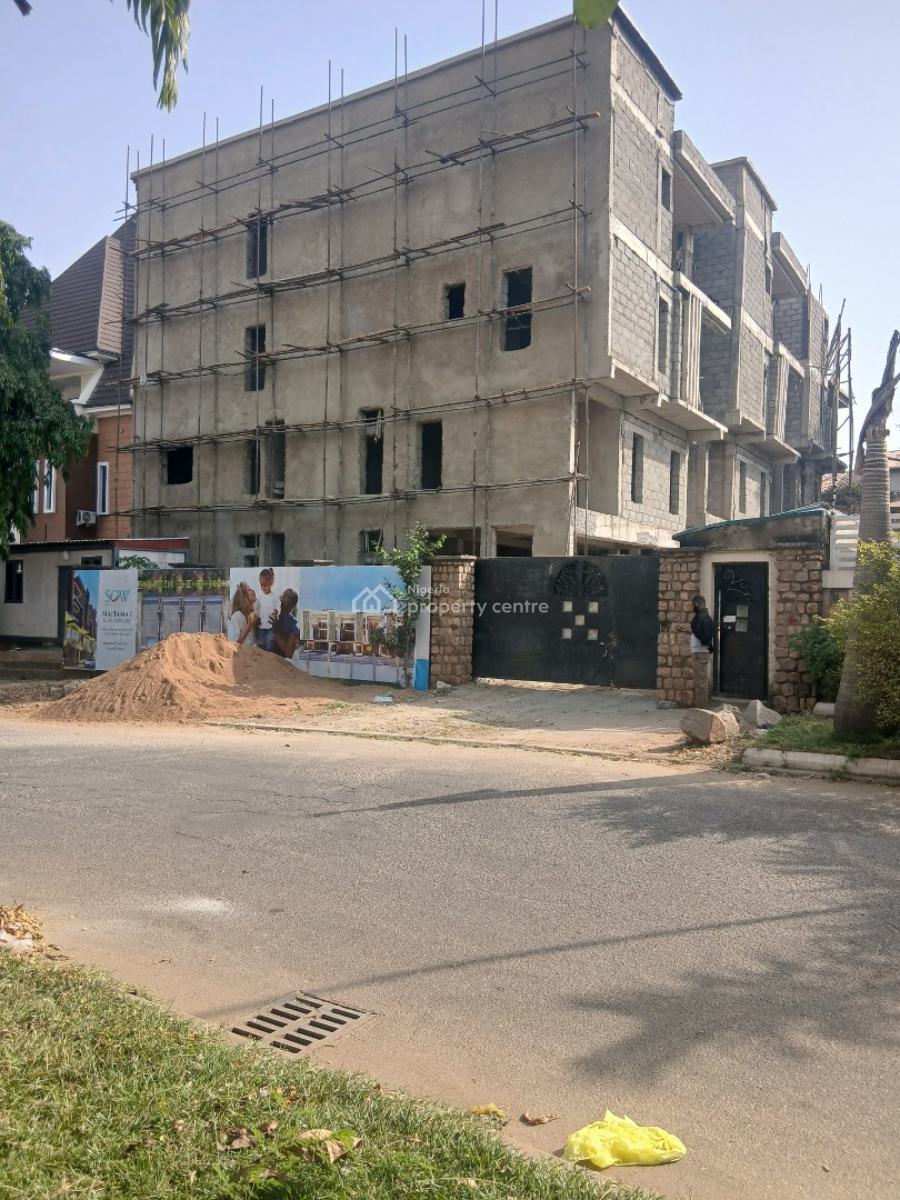 5 Bedroom Fully Detached Triplex with a Bq and Cinema Room., Maitama District, Abuja, Detached Duplex for Sale