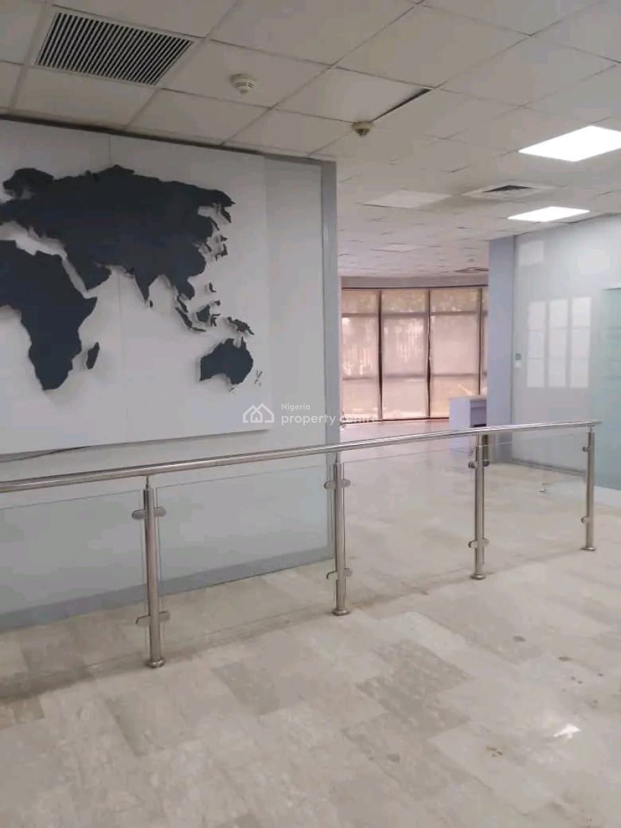200sqm Vacant Service Office Complex, Victoria Island (vi), Lagos, Office Space for Rent