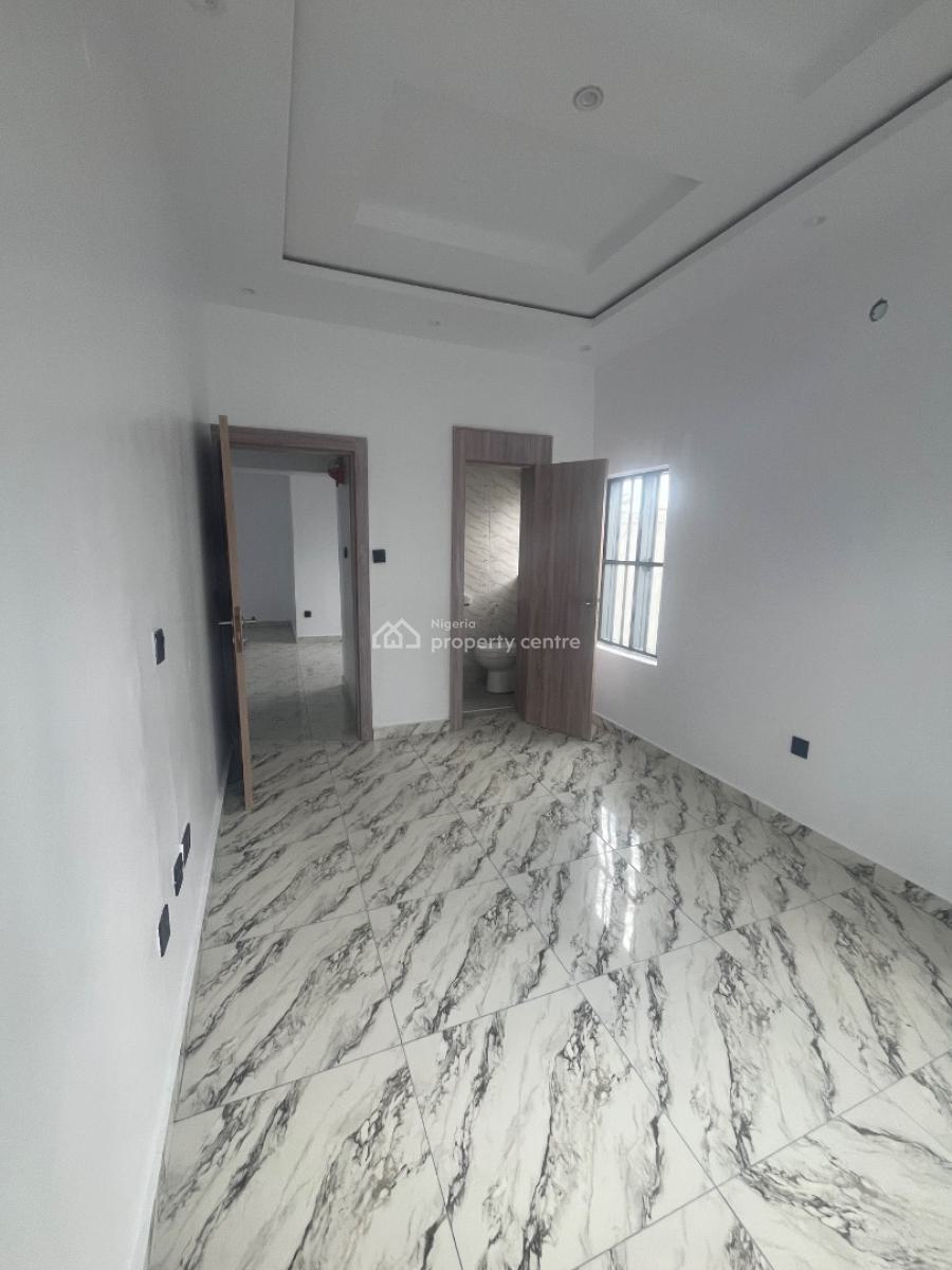 2 Bedroom Flat, New Town Estate, Ogombo, Ajah, Lagos, Flat / Apartment for Rent