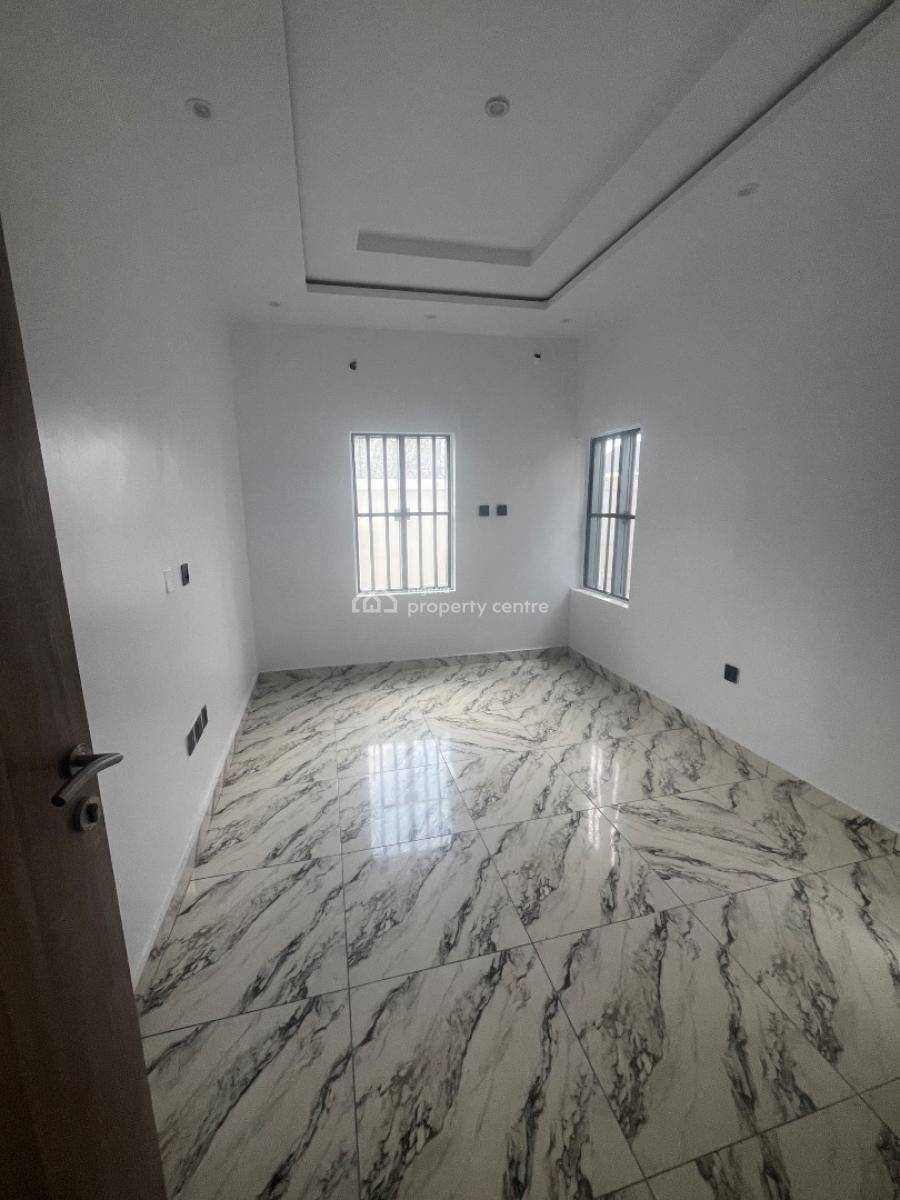 2 Bedroom Flat, New Town Estate, Ogombo, Ajah, Lagos, Flat / Apartment for Rent
