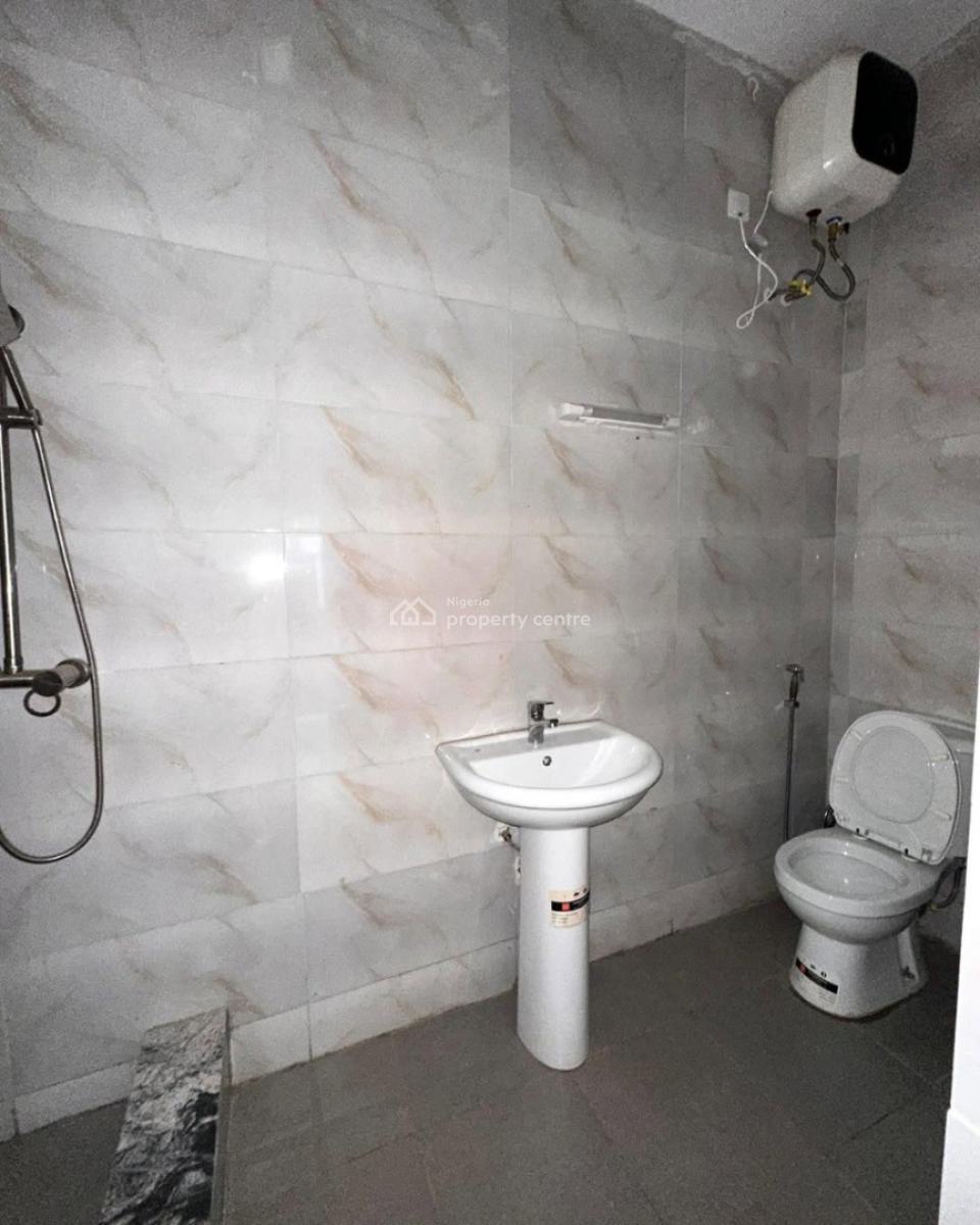 3 Spacious Bedroom Apartment (14 Units Available), Jahi, Abuja, Flat / Apartment for Rent