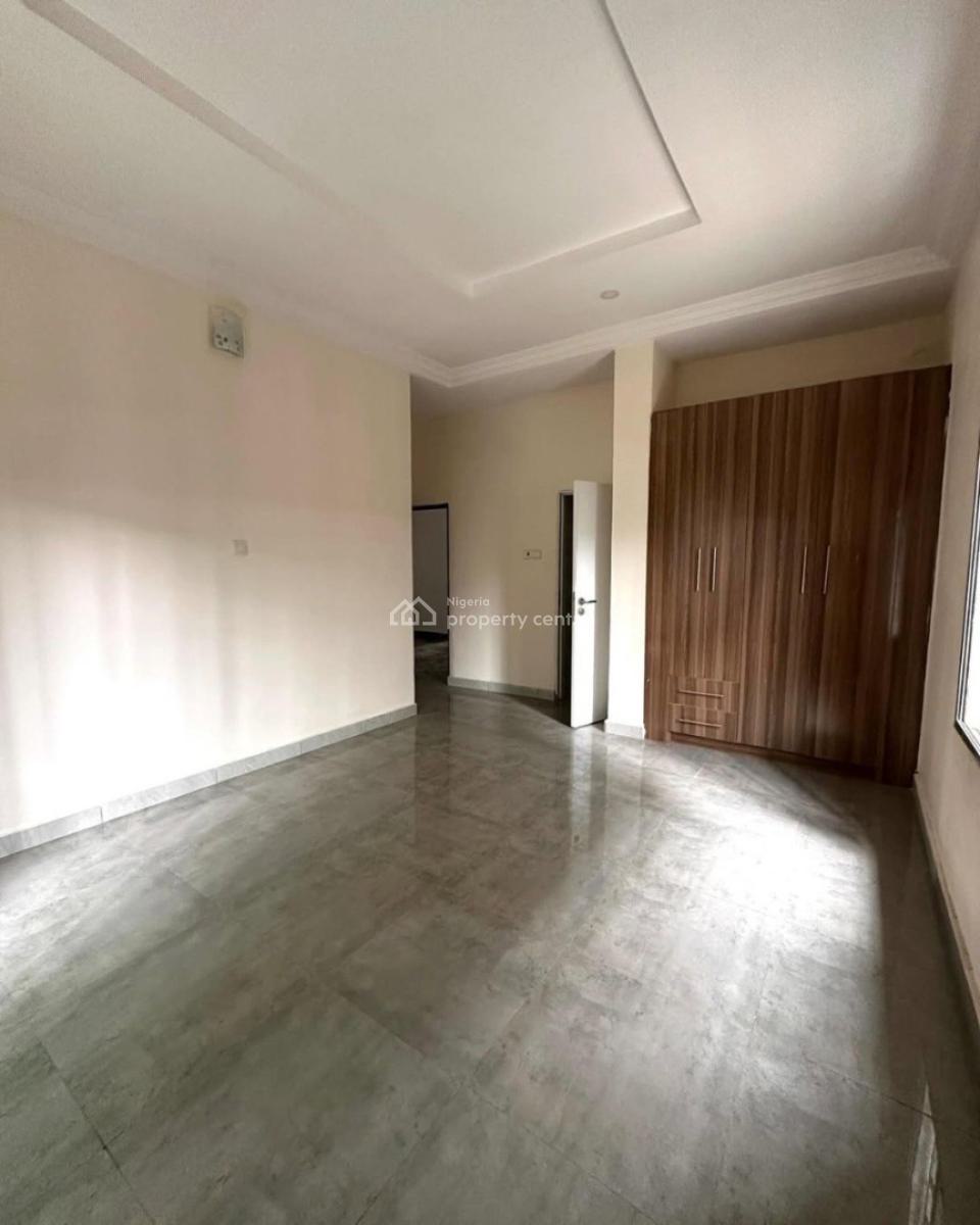 3 Spacious Bedroom Apartment (14 Units Available), Jahi, Abuja, Flat / Apartment for Rent