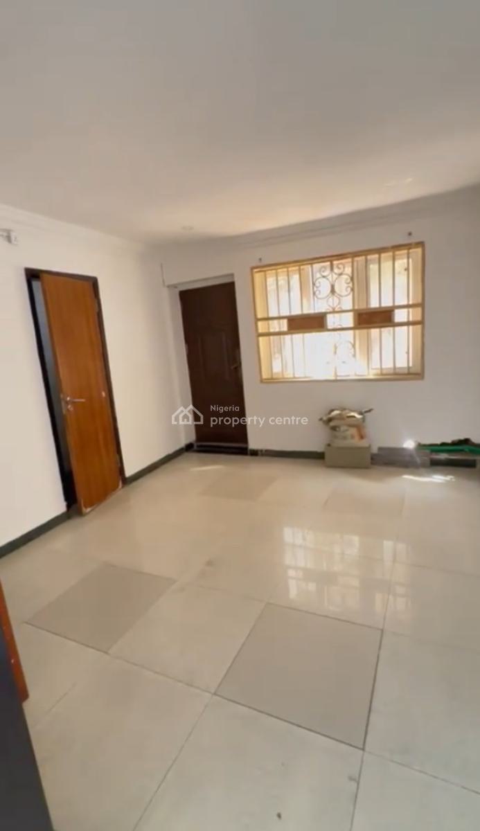 Executive & Spacious 1 Bedroom Apartment, Off Fola Osibo, Lekki Phase 1, Lekki, Lagos, Mini Flat (room and Parlour) for Rent
