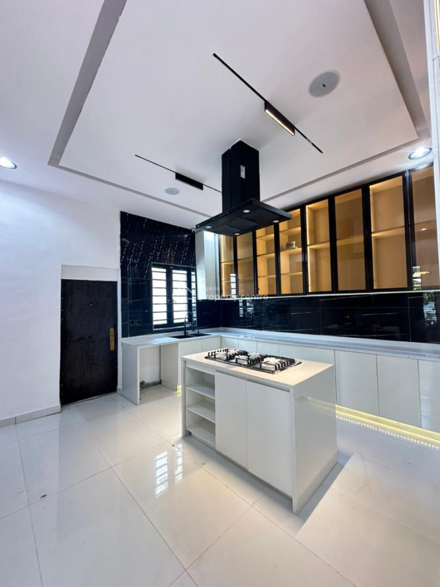 Spaciously Built 5 Bedroom Detached Duplex with Bq and Swimming Pool, Orchid, Lekki, Lagos, Detached Duplex for Sale