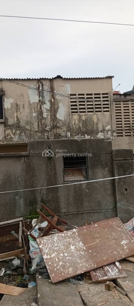 Dilapidated Standard Plot of Land of Standard 3bedrm Duplex with 2bedr, Off Adelabu, Adelabu, Surulere, Lagos, Detached Duplex for Sale