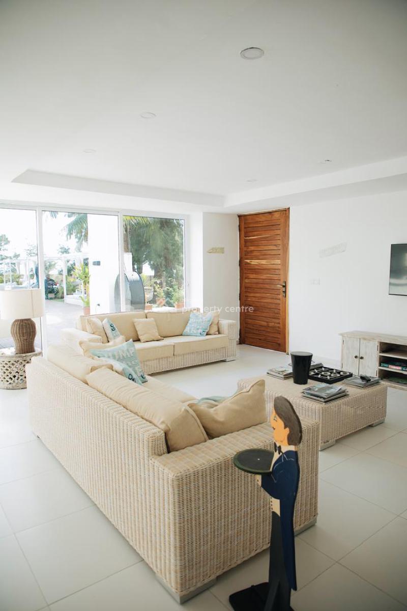 Our Beautiful 3 Bedroom Beach House, Ilashe, Lagos, Flat / Apartment Short Let