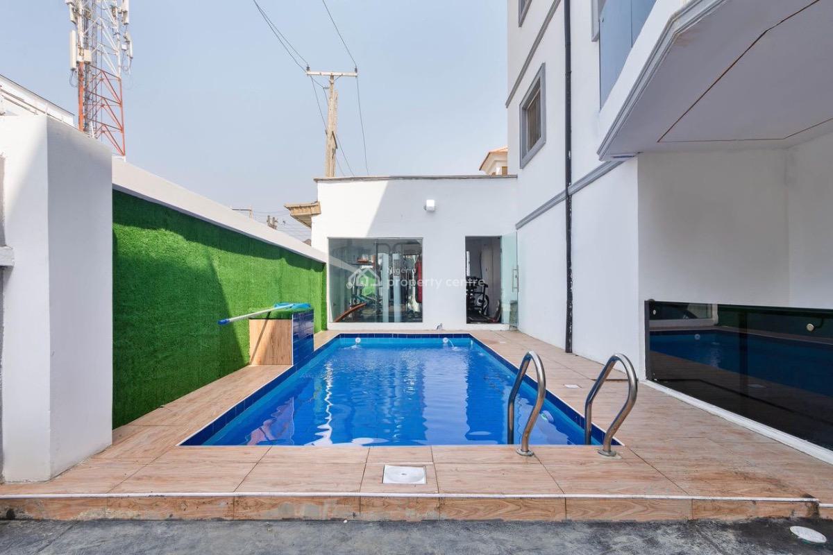 Lux Two Bed Apartment with Pool and Bathtub, 5 Street Estate, Osapa, Lekki, Lagos, Flat / Apartment Short Let