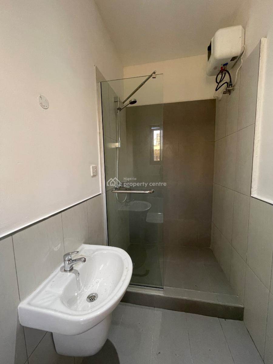 Ultra Luxury 3 Bedroom Apartment with Bq, Swimming Pool & Gym, Lekki Phase 1, Lekki, Lagos, Flat / Apartment for Sale