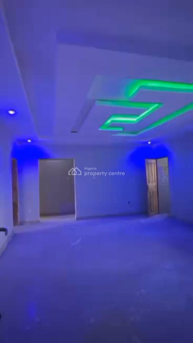 Very Spacious Decent 3 Bedroom Upflat, Sholuyi, Gbagada, Lagos, Flat / Apartment for Rent