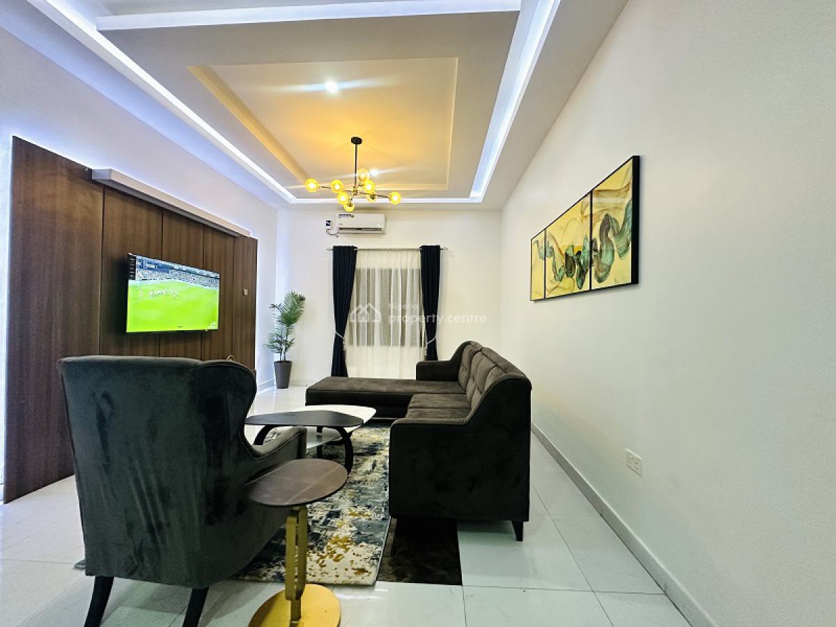 Nicely Furnished 1 Bedroom Apartment, Lekki Phase 1, Lekki, Lagos, Flat / Apartment Short Let