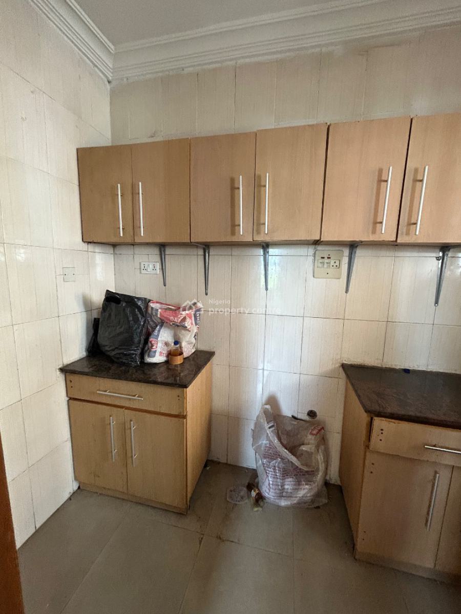 1 Bedroom Apartment, Lekki Phase 1, Lekki, Lagos, Flat / Apartment for Sale
