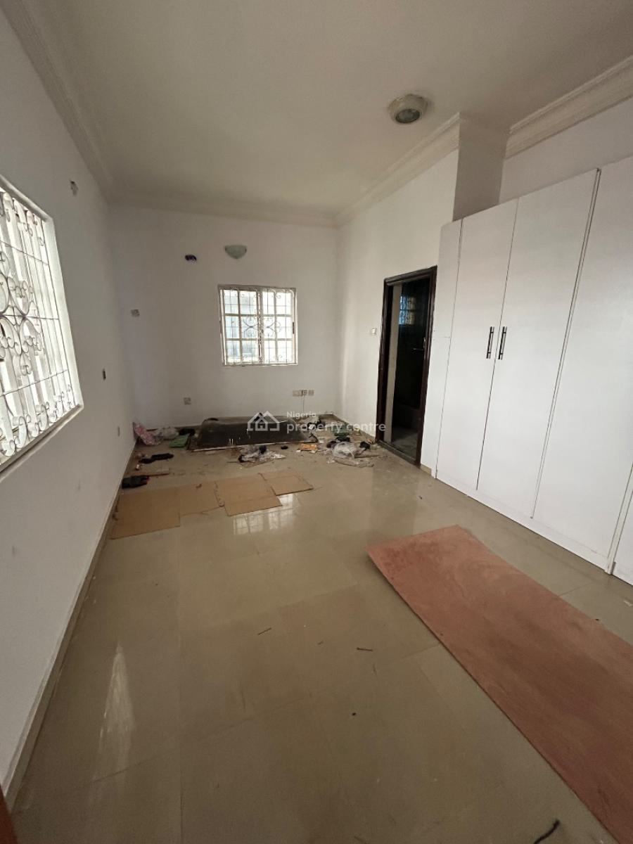 1 Bedroom Apartment, Lekki Phase 1, Lekki, Lagos, Flat / Apartment for Sale