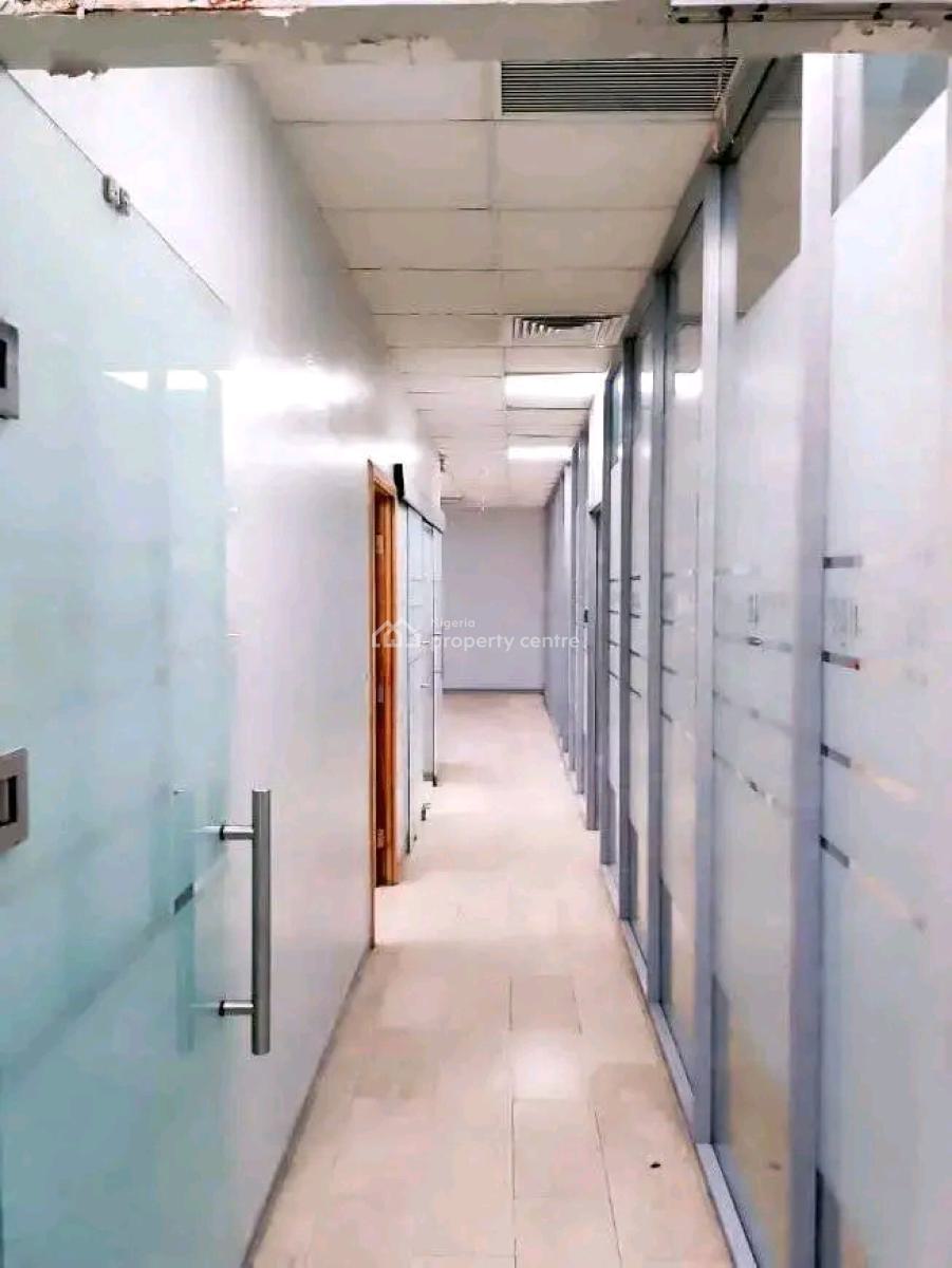 401sqm Office Space  on Second Floor in a Prime Location, Victoria Island (vi), Lagos, Office Space for Rent