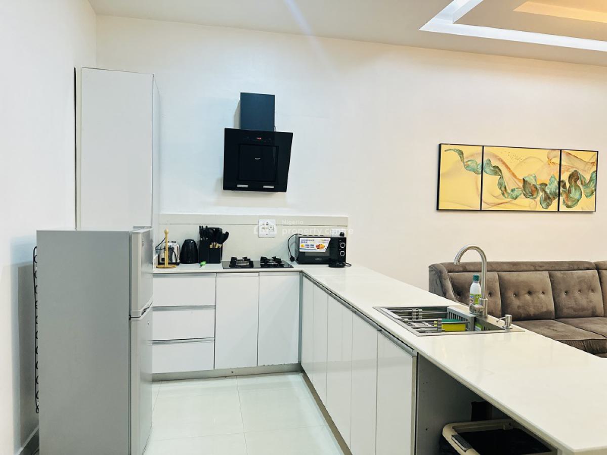 Nicely Furnished 1 Bedroom Apartment, Lekki Phase 1, Lekki, Lagos, Flat / Apartment Short Let