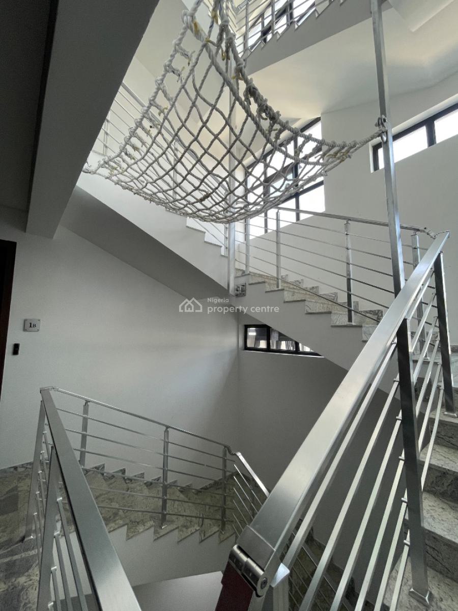 Ultra Luxury 3 Bedroom Apartment with Bq, Swimming Pool & a Gym, Lekki Phase 1, Lekki, Lagos, Flat / Apartment for Sale