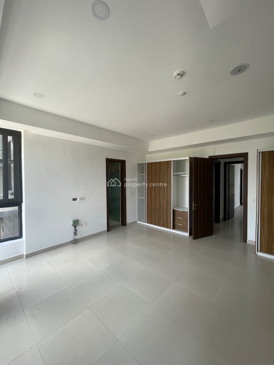Ultra Luxury 3 Bedroom Apartment with Bq, Swimming Pool & a Gym, Lekki Phase 1, Lekki, Lagos, Flat / Apartment for Sale