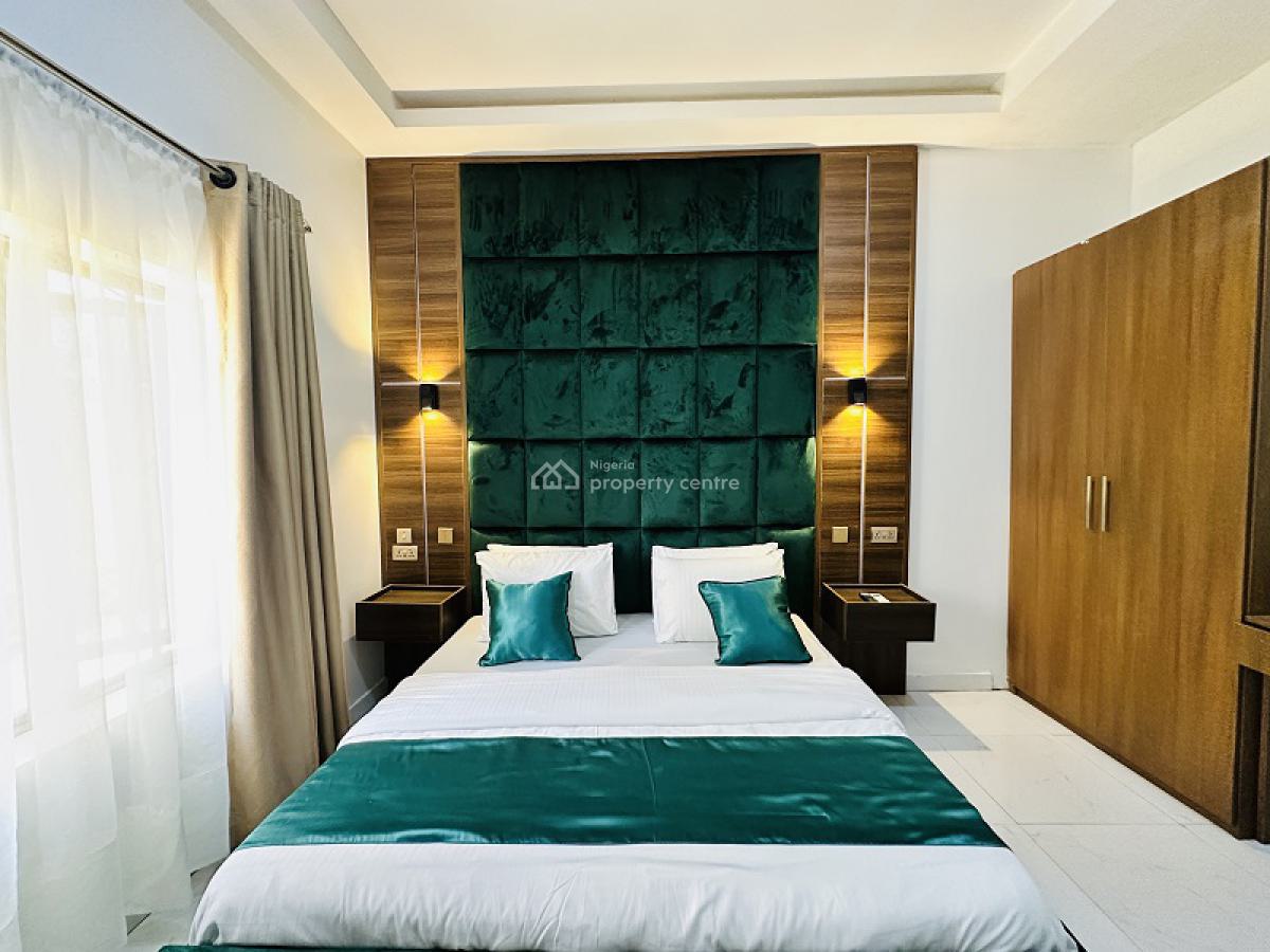 Nicely Furnished 1 Bedroom Apartment, Lekki Phase 1, Lekki, Lagos, Flat / Apartment Short Let