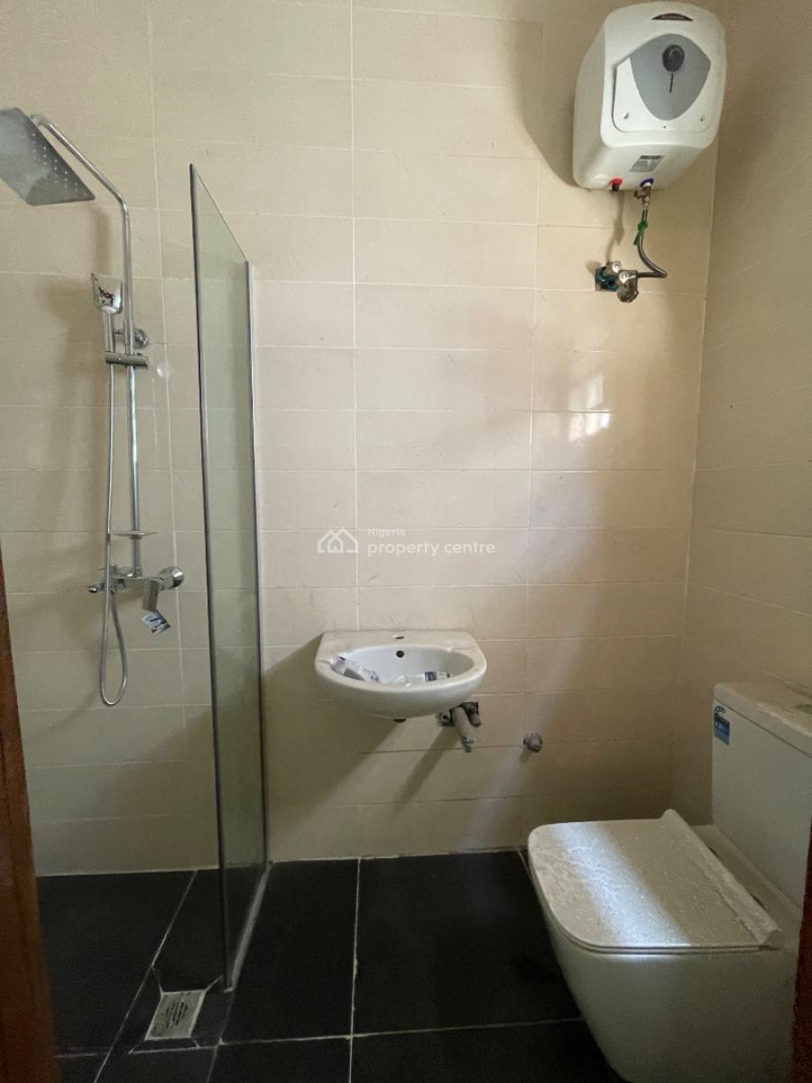 Spacious 5 Bedroom Fully Detached Duplex with Bq, Lekki Phase 1, Lekki, Lagos, Detached Duplex for Sale