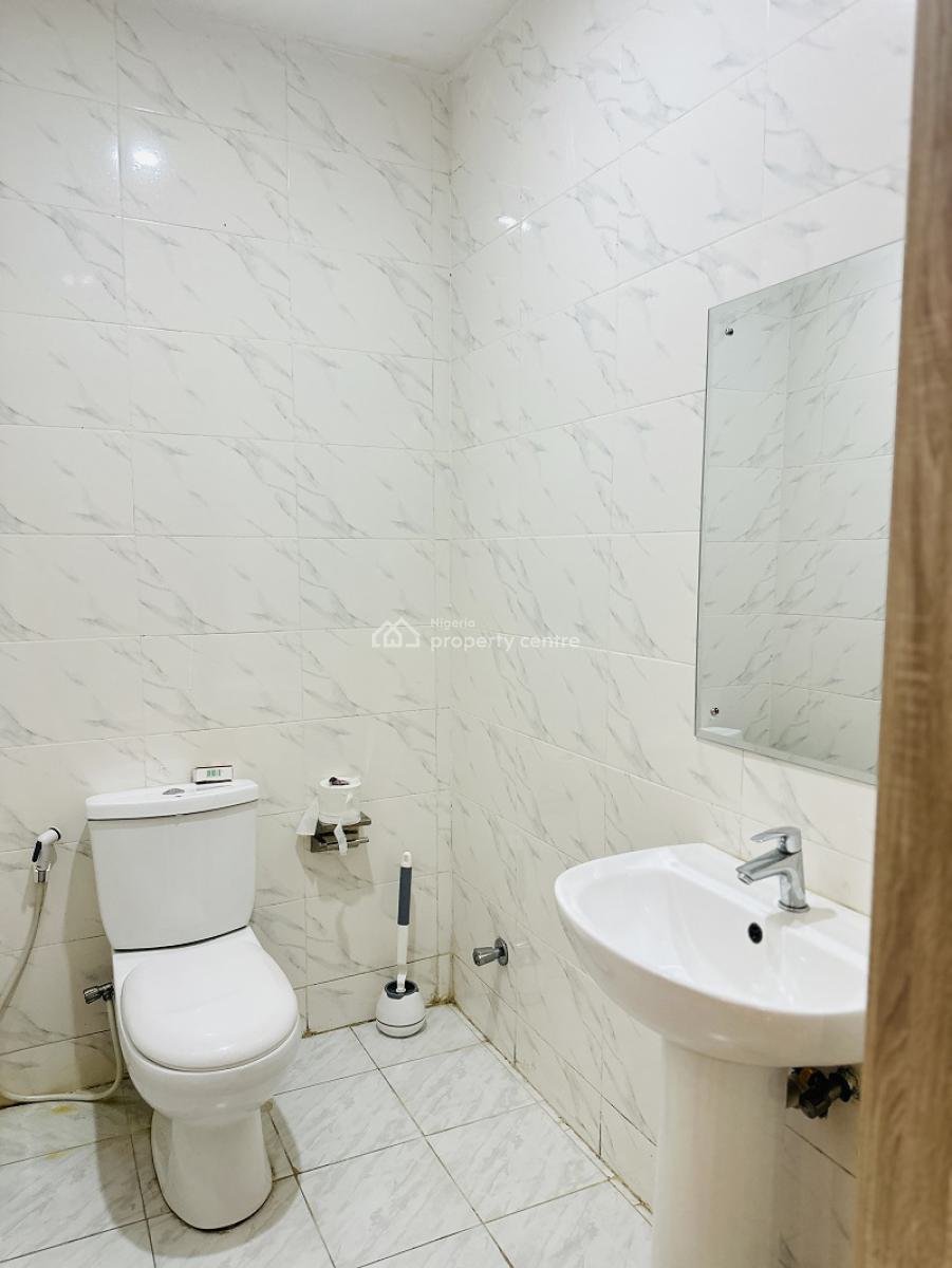 Nicely Furnished 1 Bedroom Apartment, Lekki Phase 1, Lekki, Lagos, Flat / Apartment Short Let