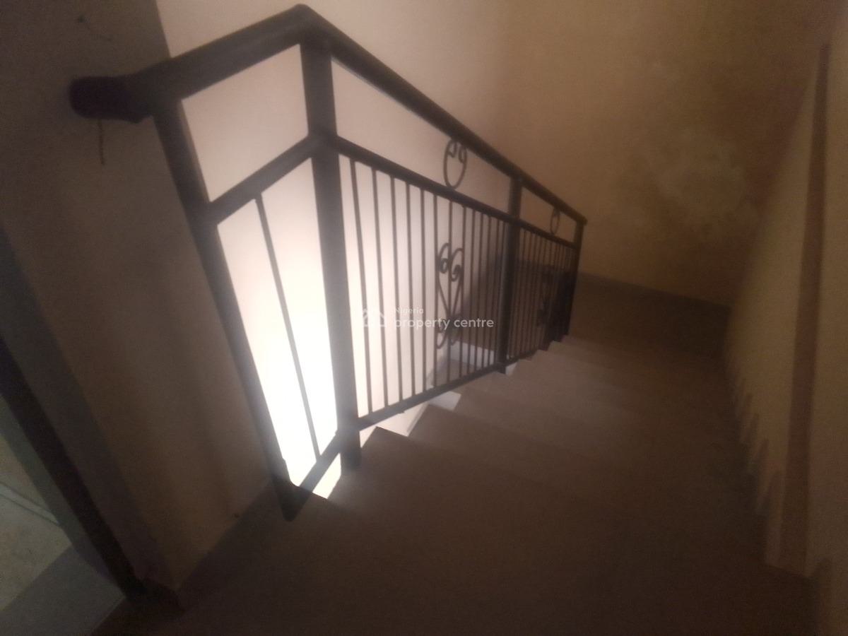 Spacious Luxury 2 Bedroom Flat with Excellent Features, Temidoyo Estate, Ogombo, Ajah, Lagos, Flat / Apartment for Rent