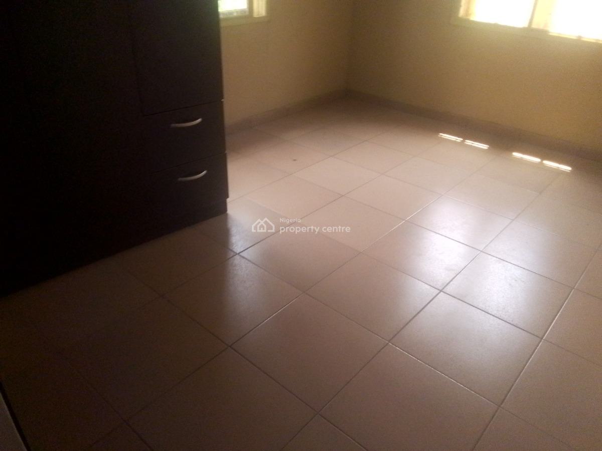 Spacious Luxury 2 Bedroom Flat with Excellent Features, Temidoyo Estate, Ogombo, Ajah, Lagos, Flat / Apartment for Rent