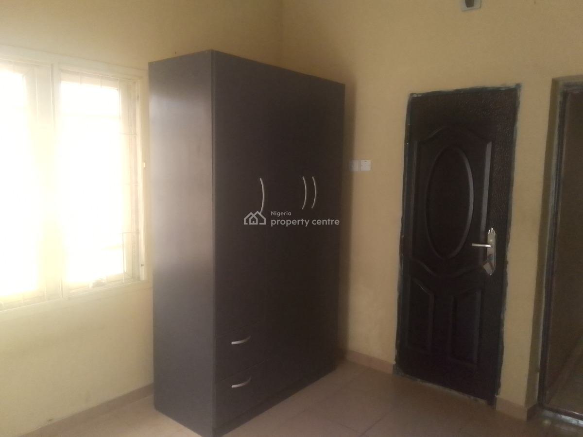 Spacious Luxury 2 Bedroom Flat with Excellent Features, Temidoyo Estate, Ogombo, Ajah, Lagos, Flat / Apartment for Rent