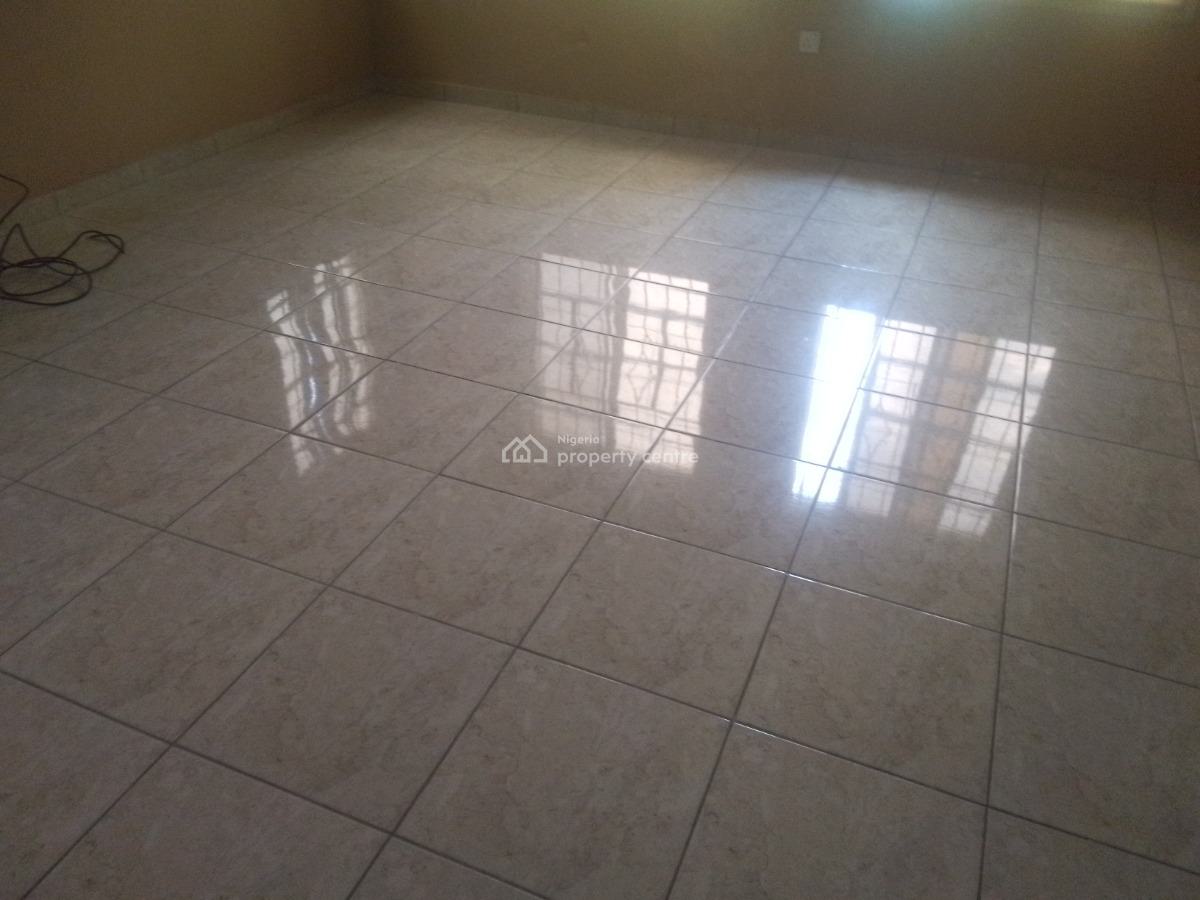 Spacious Luxury 2 Bedroom Flat with Excellent Features, Temidoyo Estate, Ogombo, Ajah, Lagos, Flat / Apartment for Rent