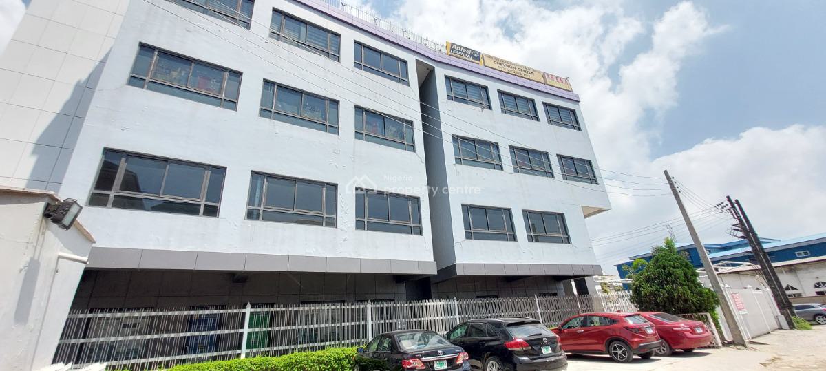 115sqm Commercial Office Space, First Floor, Lekki Epe Expressway, Igbo Efon, Lekki, Lagos, Office Space for Rent
