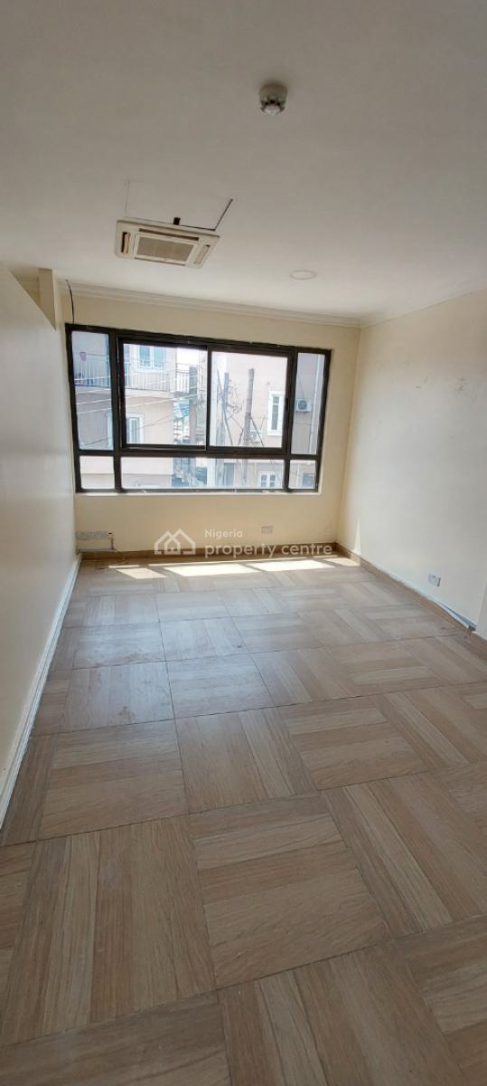 115sqm Commercial Office Space, First Floor, Lekki Epe Expressway, Igbo Efon, Lekki, Lagos, Office Space for Rent