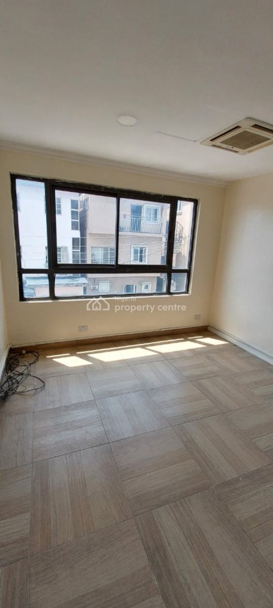 115sqm Commercial Office Space, First Floor, Lekki Epe Expressway, Igbo Efon, Lekki, Lagos, Office Space for Rent